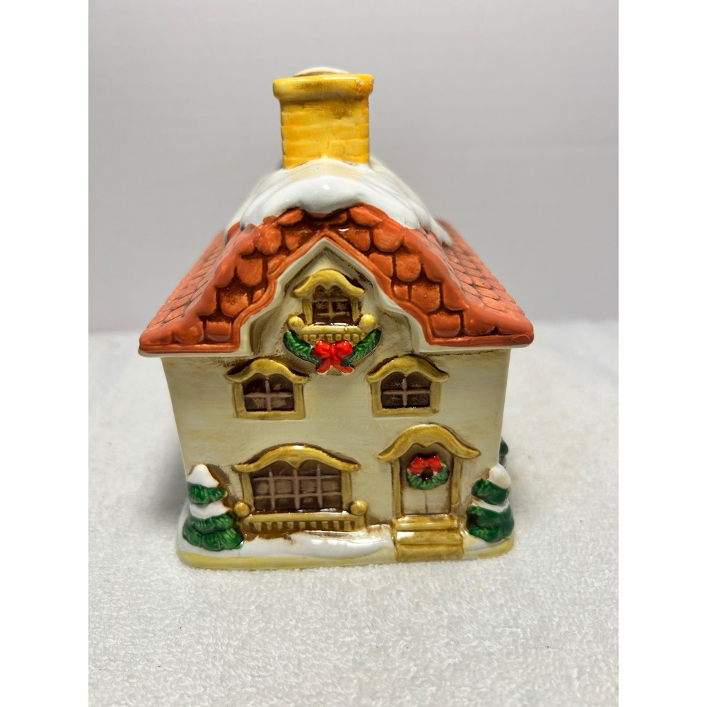 Vintage‎ Kmart Fine Ceramic Hand Painted Christmas House Ornament Snow Cottage